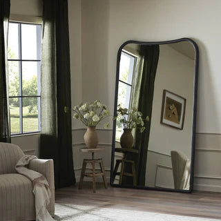 LUXURY DESIGNER CONTEMPORARY BEDROOM FURNITURE for a guest suite