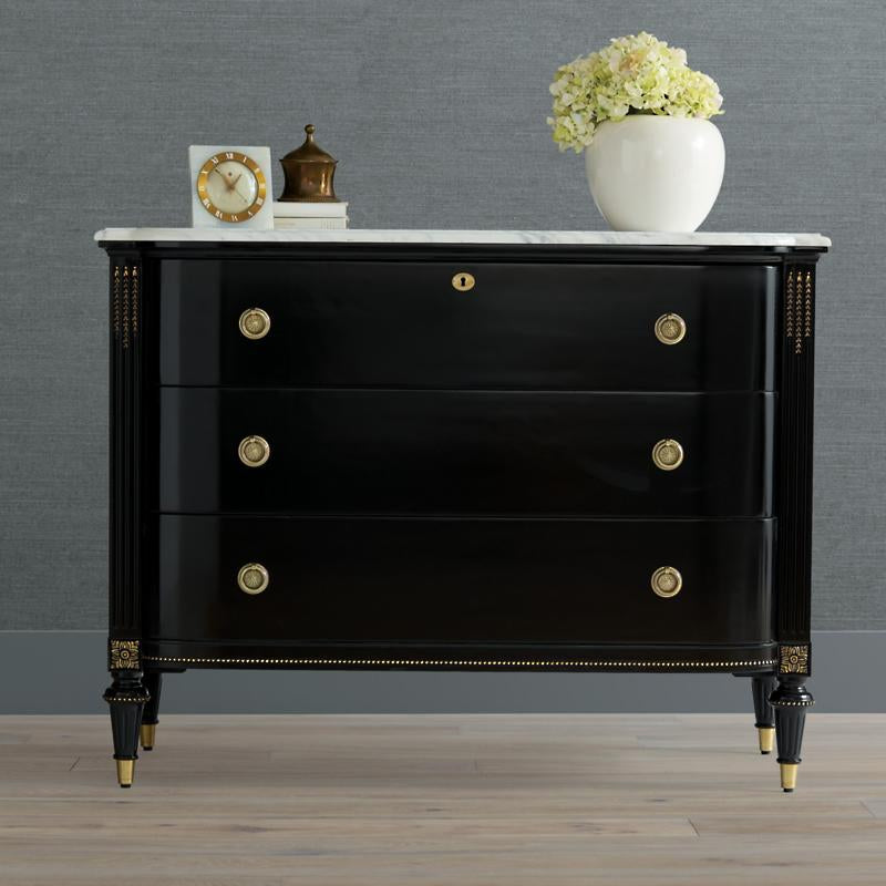 TUXEDO - A stunning formal black and white bedroom RUMIE